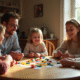Famille jouant au jeu de cartes nain jaune à la maison